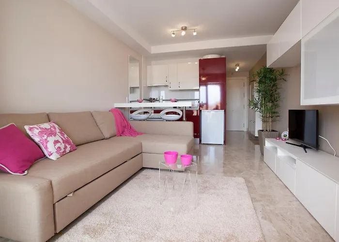 Beau Studio Meuble Avec Vue Mer