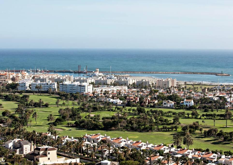 Beau Meuble Avec Vue Appartement